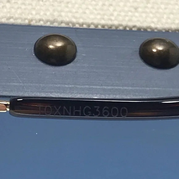 Gucci Black Gg0106s 001 Gg 0106s Grey Lens Sunglasses - Picture 8 of 10